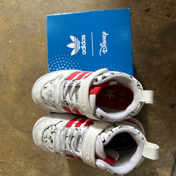 Adidas x Mickey kid sneakers - Picture 9 of 9